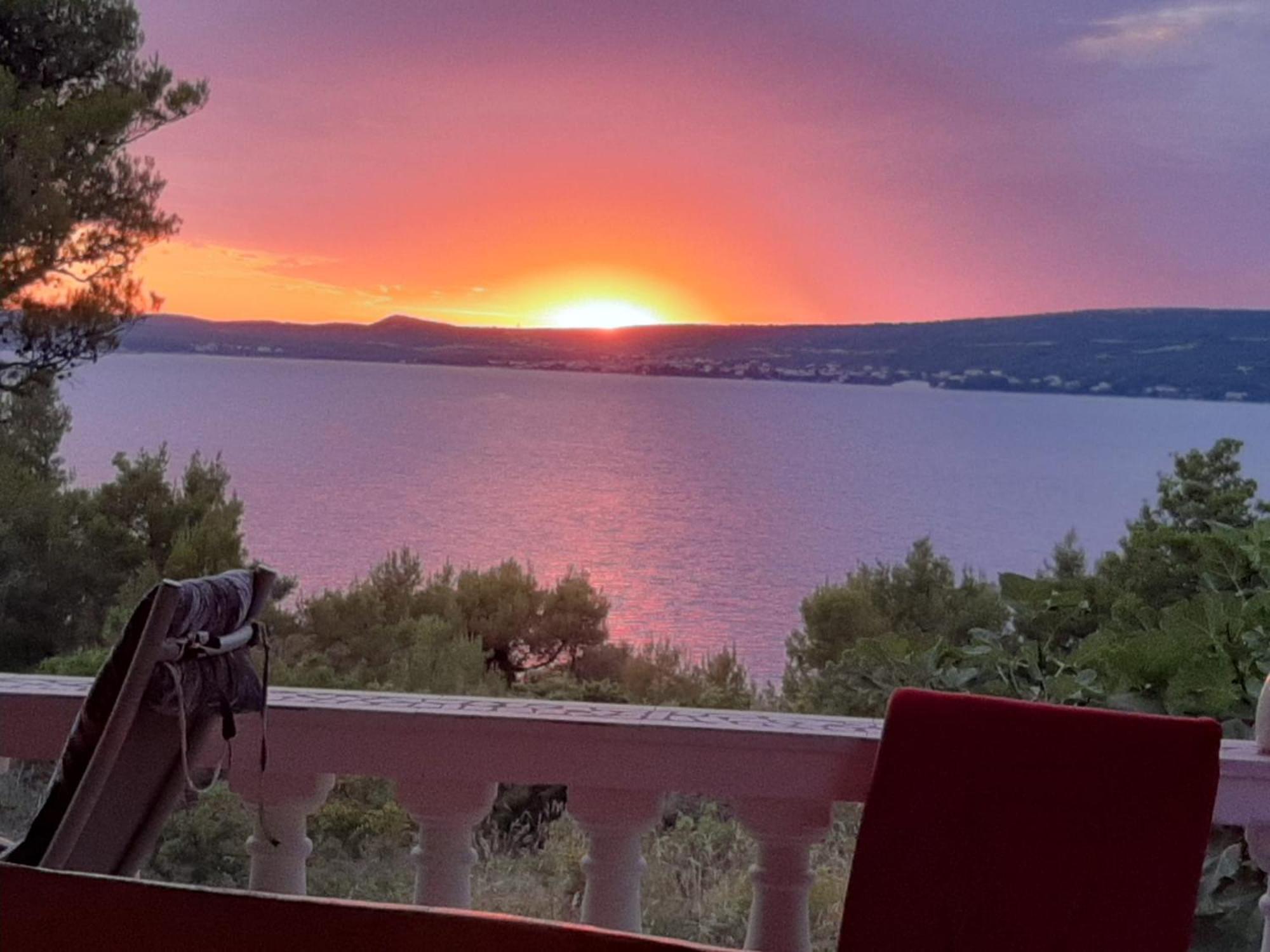 Apartments Cetiri Sestrice Novigrad  Eksteriør bilde