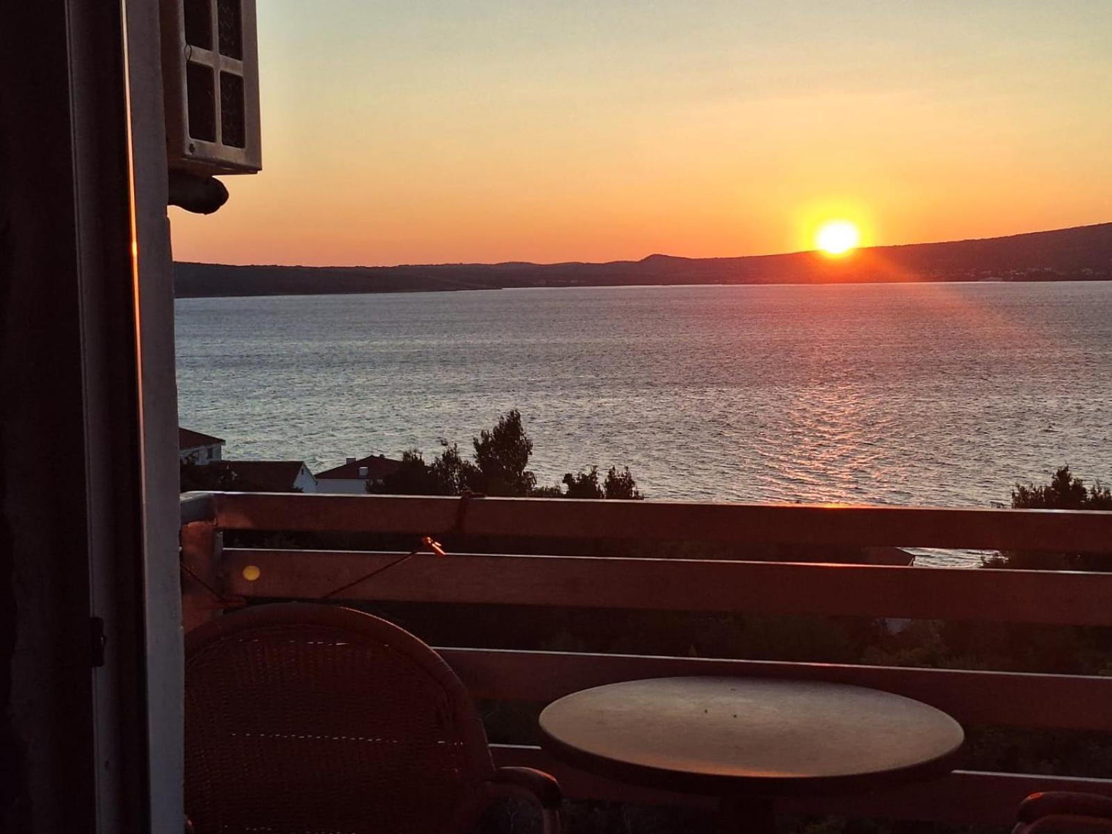 Apartments Cetiri Sestrice Novigrad  Eksteriør bilde